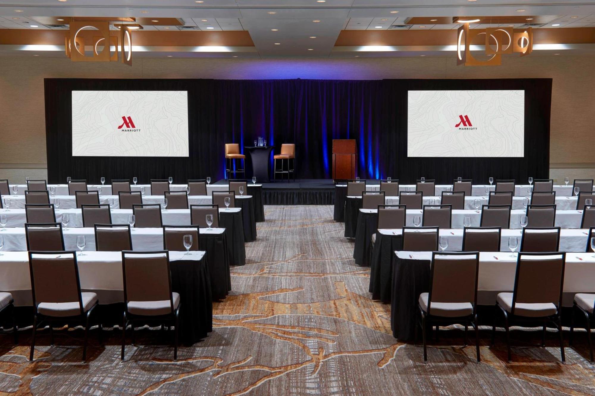 Готель Chicago Marriott Southwest At Берр-Рідж Екстер'єр фото